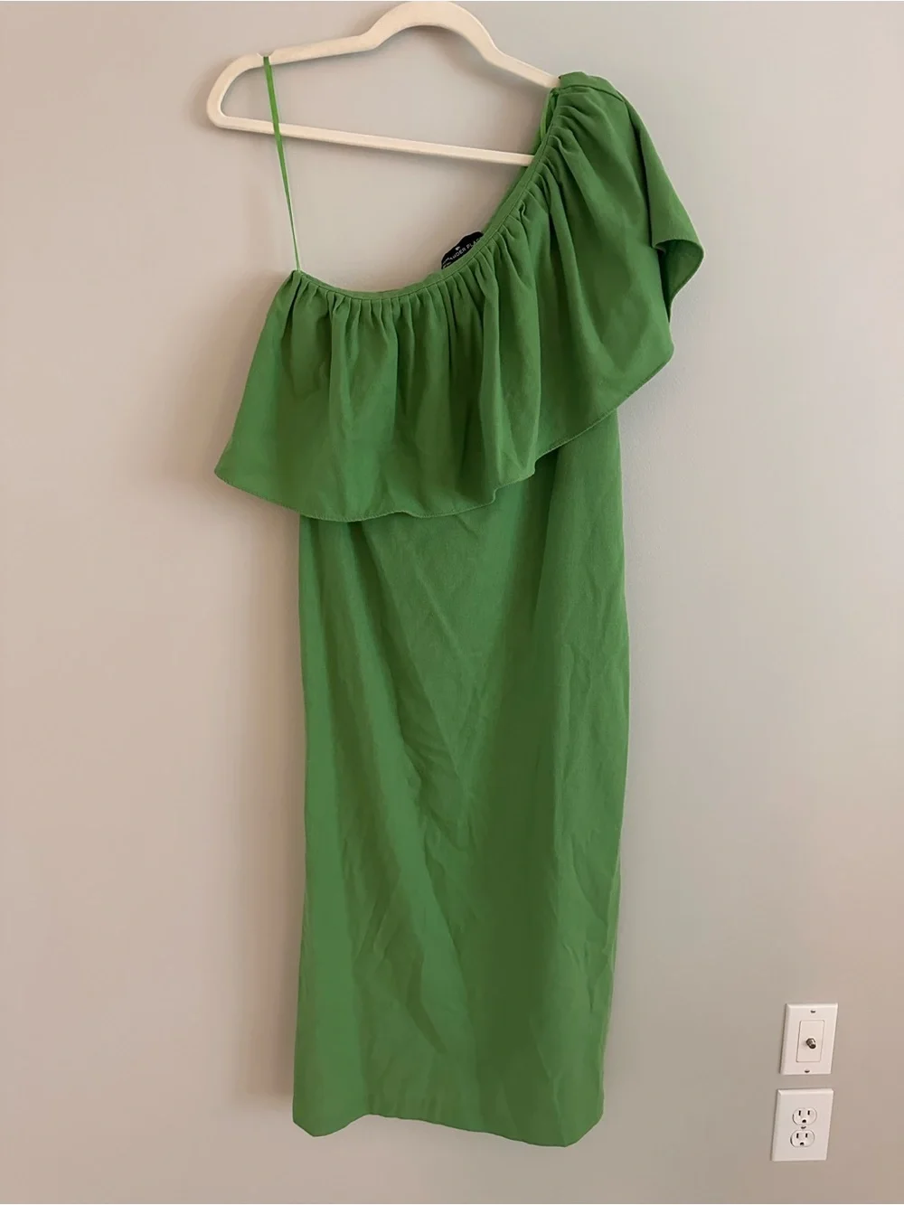 Tuckernuck Pomander Place Florencia One Shoulder Green Midi Dress Size XS